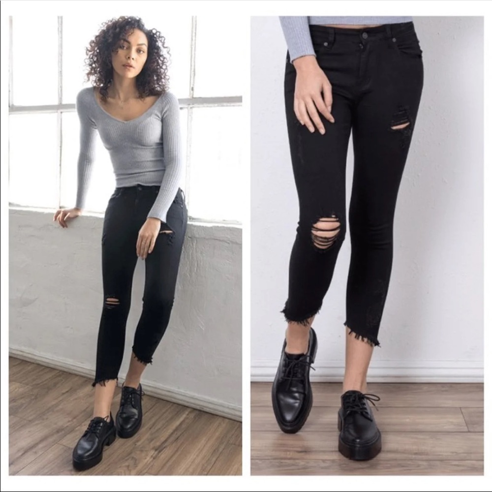 KanCan black distressed jeans size 9/28 EUC